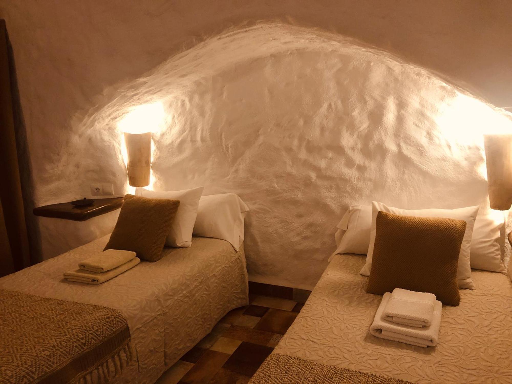 Cueva Aventura Villa Benamaurel Exterior photo